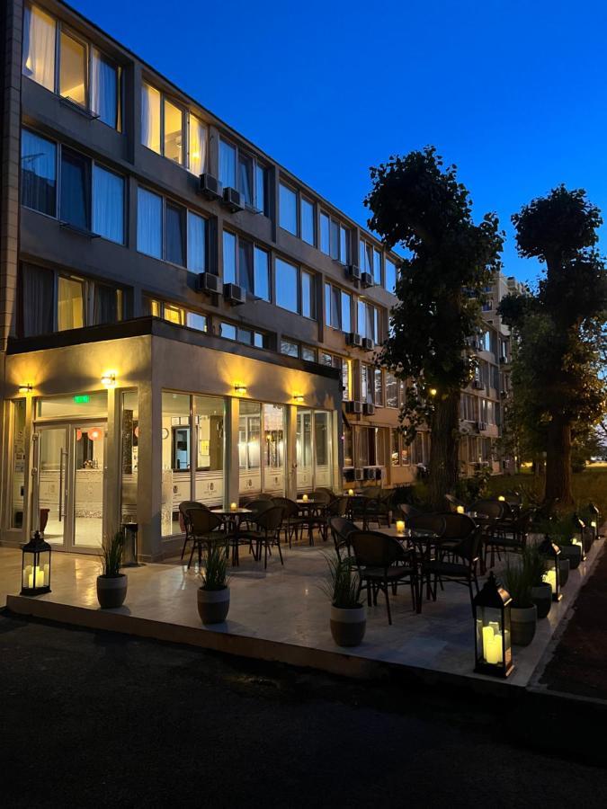 Marie Hotel Mamaia